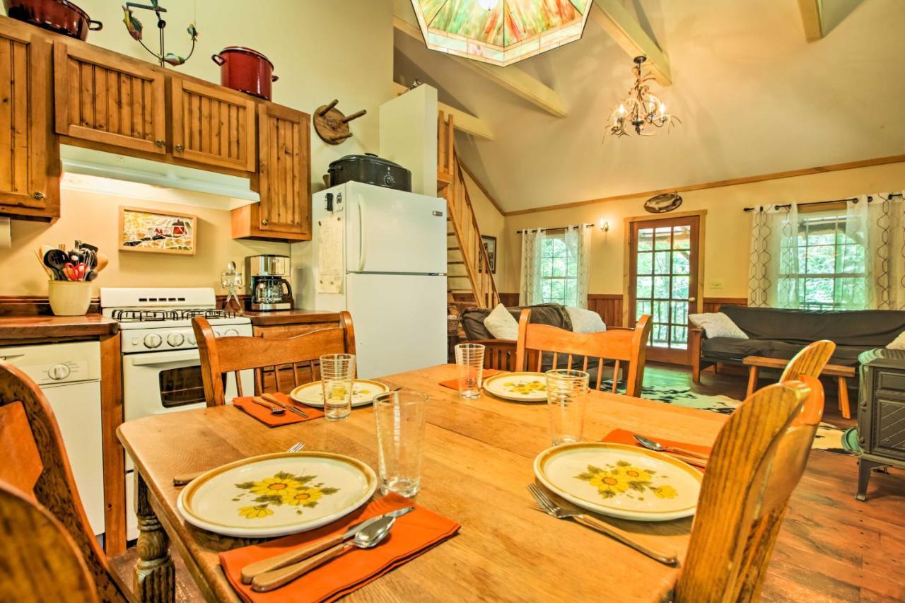 Clearwater Cabin On 10 Acres With Trout Stream! Monterey Esterno foto