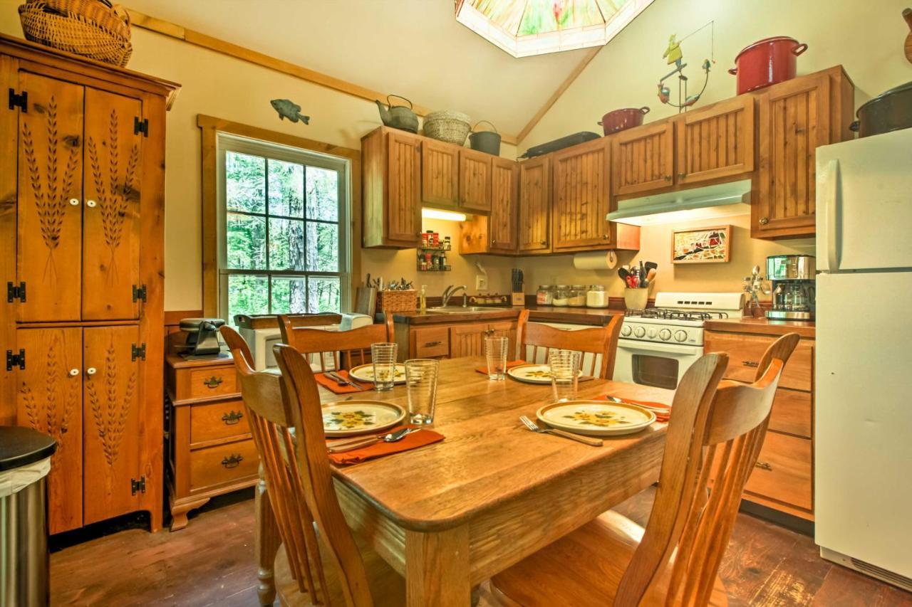 Clearwater Cabin On 10 Acres With Trout Stream! Monterey Esterno foto
