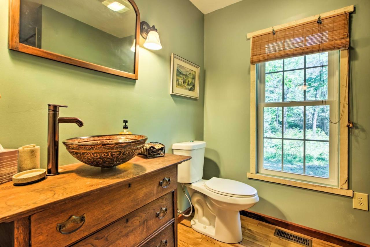 Clearwater Cabin On 10 Acres With Trout Stream! Monterey Esterno foto