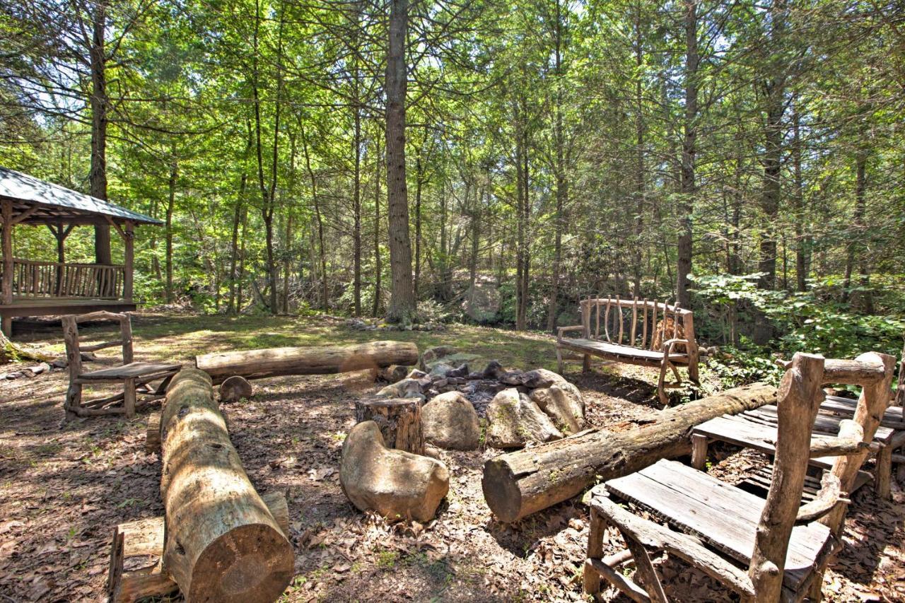Clearwater Cabin On 10 Acres With Trout Stream! Monterey Esterno foto